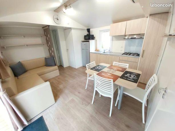 Mobil Climatise 6pers. 3ch Domaine De Chaussy 5* Ardeche Campsite Lagorce (Ardeche)