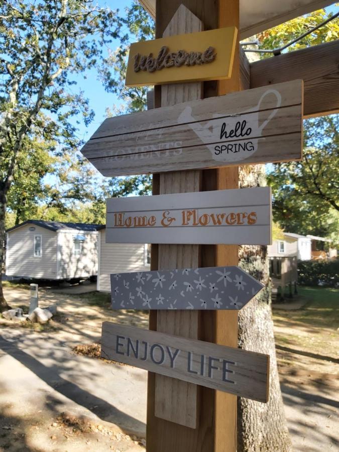 Campsite Mobil Climatise 6pers. 3ch Domaine De Chaussy 5* Ardeche